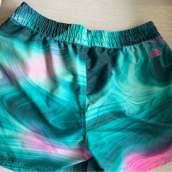 The North Face Teal and Pink Women's Athletic Shorts - Picture 2 of 6
